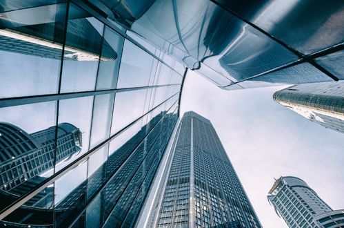 青島東方影都迎來新篇章 西發(fā)集團持股45%，深化影視文化與藝術(shù)交流