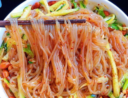 夏日必備涼拌粉絲 大廚秘制料汁，清爽開(kāi)胃，一口解膩